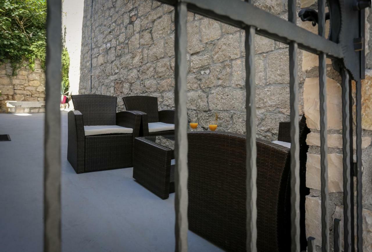Holiday Home Lučica Sutivan Exterior foto